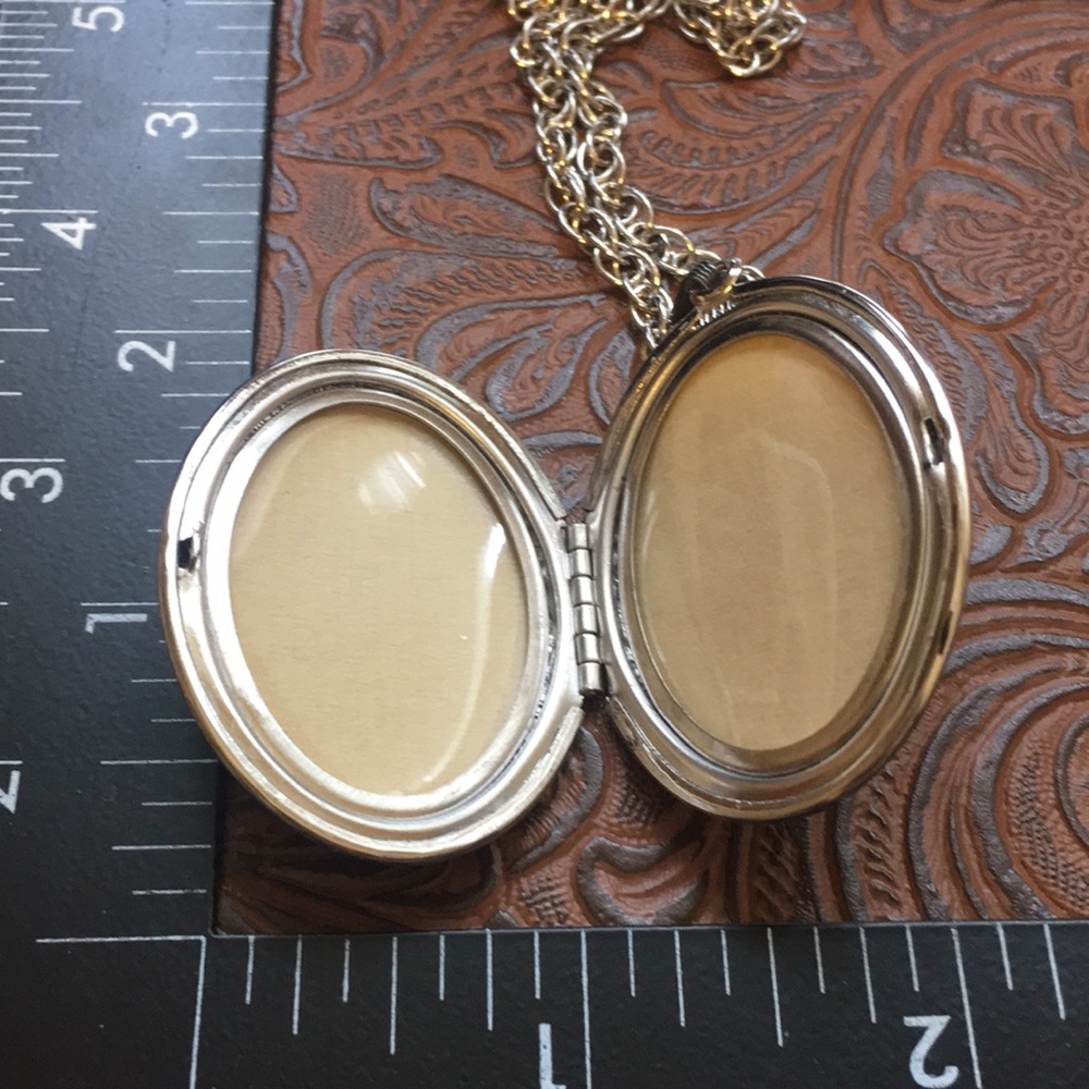 Sterling Silver Large Pendent Keepsake Pictures - image 2